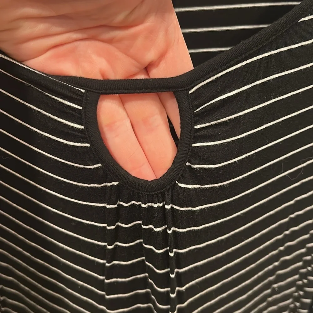 Ruby Ribbon tunic - Picture 4 of 12